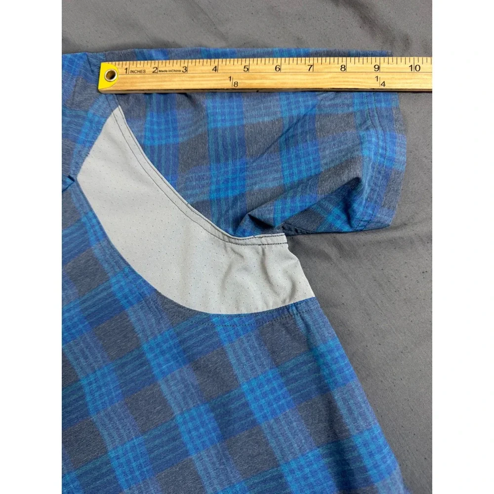 Stio Hagen Trail Shirt Mens‎ Medium Blue Plaid S/S Snap Button UPF 50 Vented